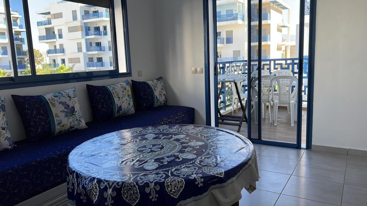 Appartement De Luxe Avec Piscine A 5 Min De La Plage 迈尔提勒 外观 照片